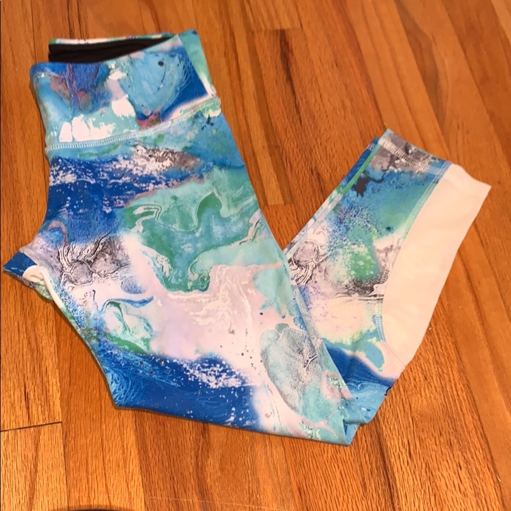 Flywheel branded leggings